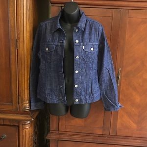 NWT Levi’s Denim Jacket size Medium white tab